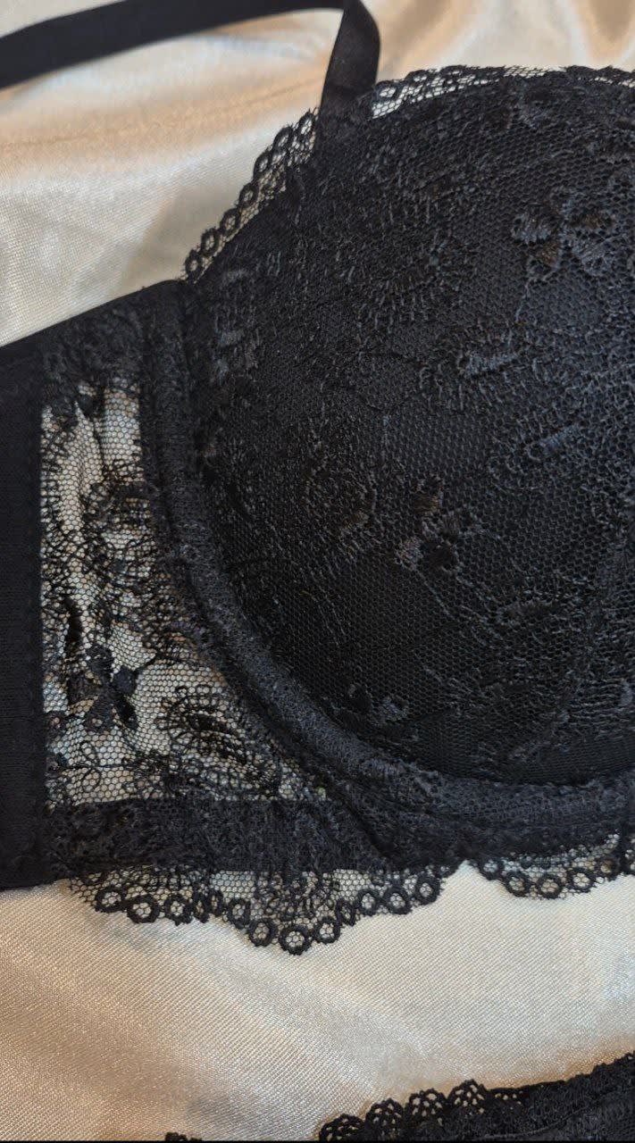 Lüks Siyah Zarif Dantelli Dolgusuz Sütyen Takımı