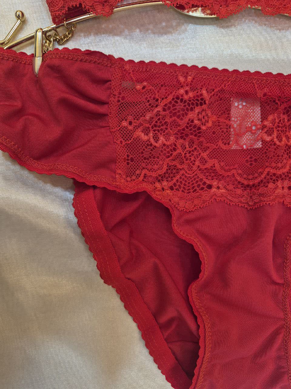 Kırmızı Destekli (Dolgulu) Dantel Sütyen Takımı 326 K