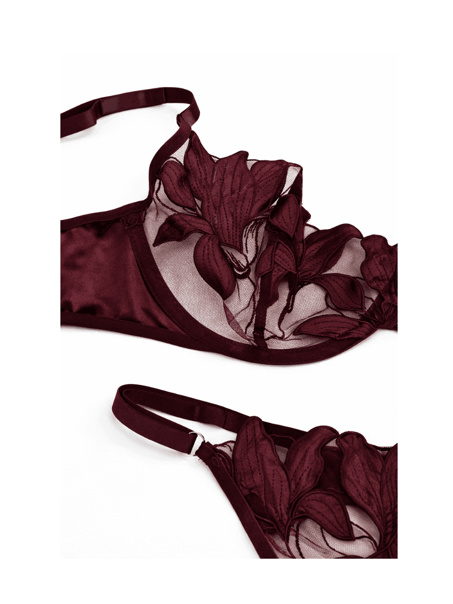 Velvet Lily Bordo – Lüks İşlemeli Sütyen Takımı